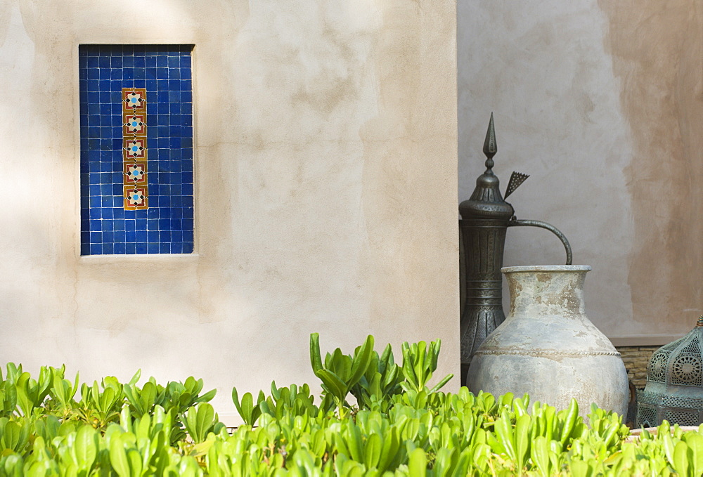 Pots and wall, Madinat Jumeirah Hotel, Dubai, United Arab Emirates, Middle East