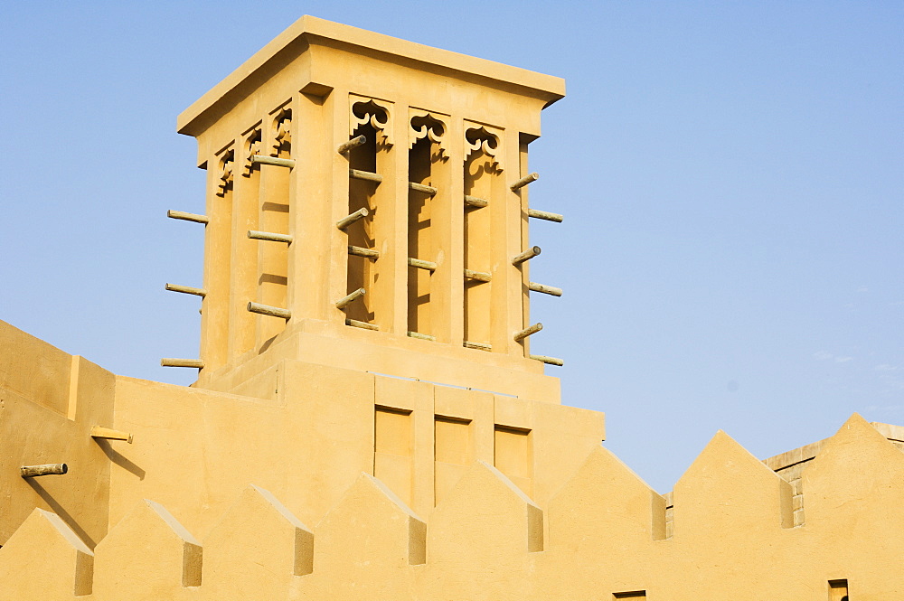 Wind towers, Madinat Jumeirah Hotel, Dubai, Middle East