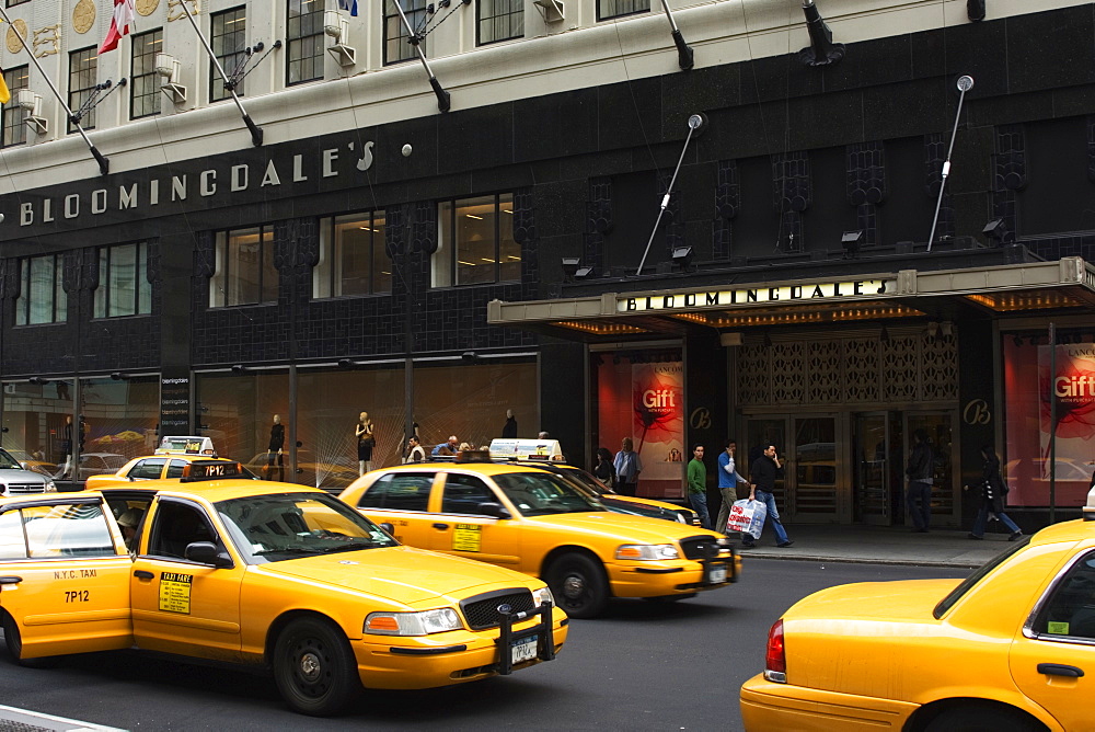 Bloomingdales department store, Lexington Avenue, Upper East Side, Manhattan, New York City, New York, United States of America, North America