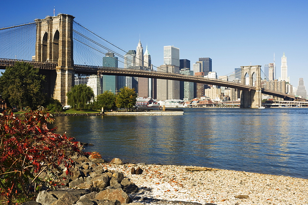 Manhattan skyline, Brooklyn Bridge and the East River, New York City, New York, United States of America, North America