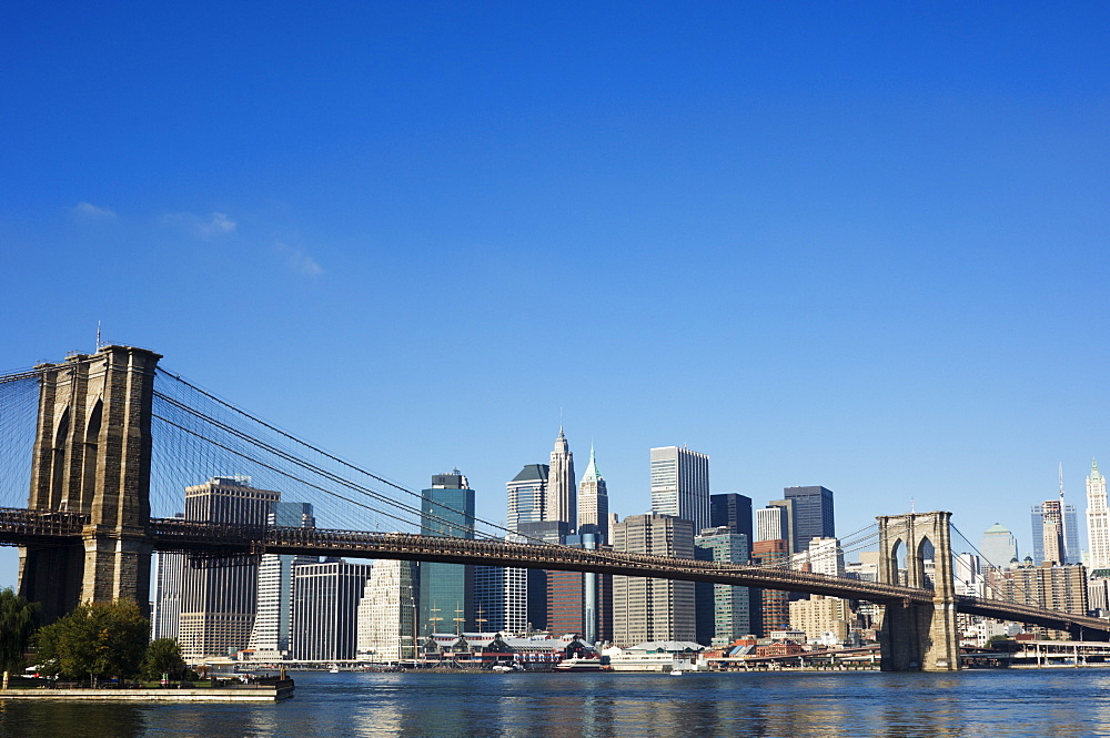 Manhattan skyline, Brooklyn Bridge and the East River, New York City, New York, United States of America, North America