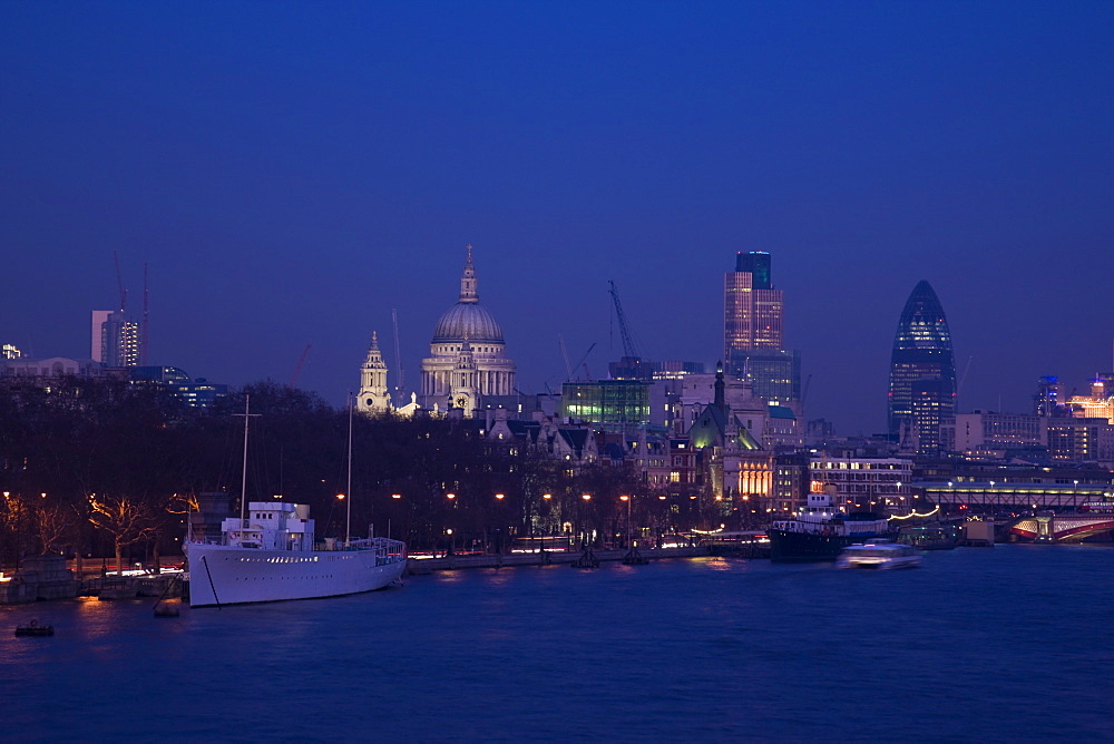 St. Paul's Cathedral and the City of London skyline at night, London, England, United Kingdom, Europe