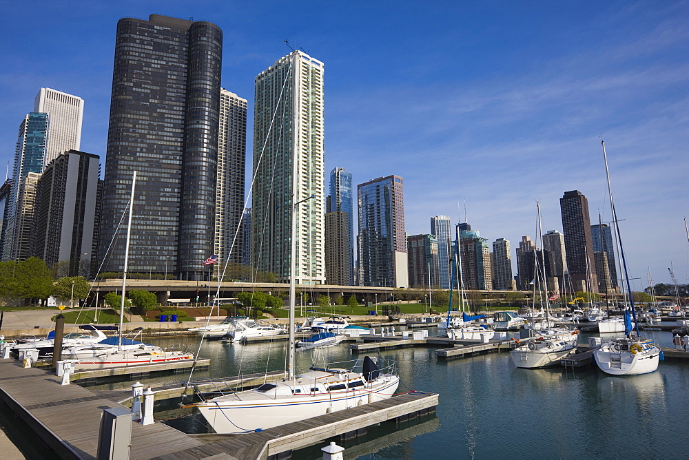 Yacht marina, Chicago, Illinois, United States of America, North America