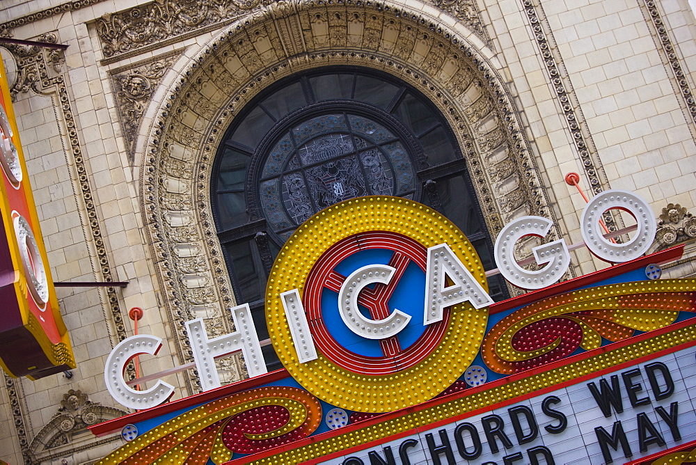 The Chicago Theatre, Theatre District, Chicago, Illinois, United States of America, North America