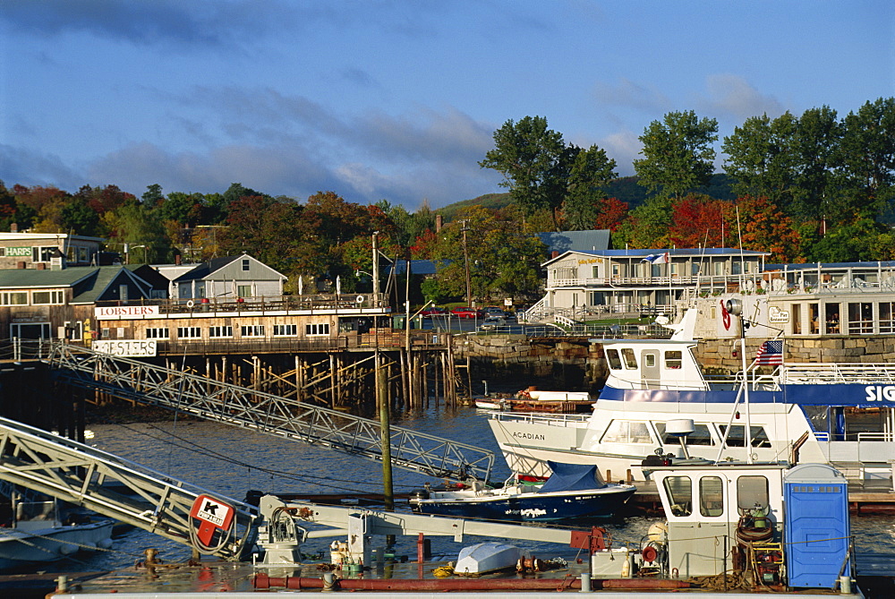 Boats in the harbour and buildings on the waterfront at the scenic harbour, Bar Harbour, Maine, New England, United States of America, North America