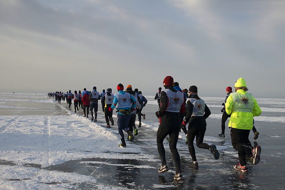 The 9th Lake Baikal Ice marathon, Lake Baikal, Irkutsk Oblast, Siberia, Russian Federation, Eurasia