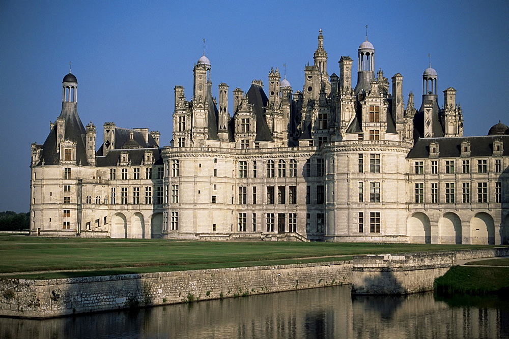 Chateau de Chambord, UNESCO World Heritage Site, Loir-et-Cher, Loire Valley, Centre, France, Europe