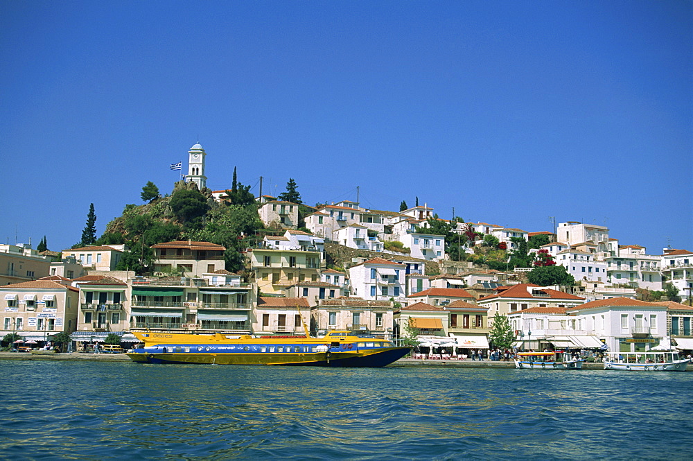 Hydrofoil in Poros harbour, Poros, Saronic Islands, Greek Islands, Greece, Europe