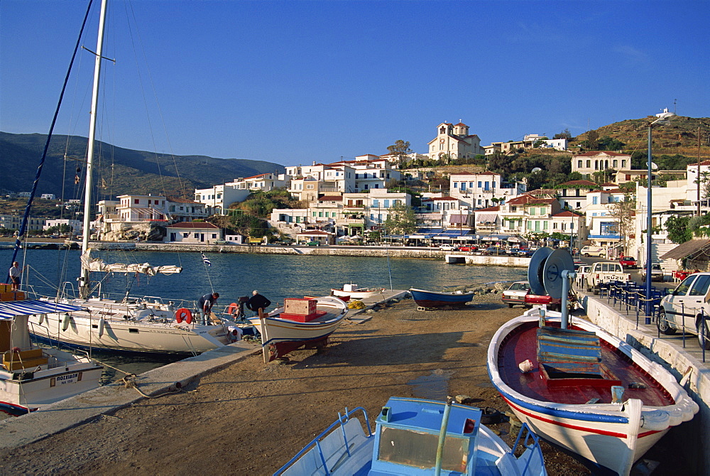 Batsi harbour, Andros, Cyclades Islands, Greek Islands, Greece, Europe