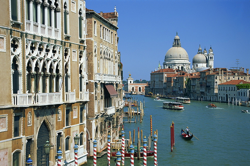 Gondolas on the Grand Canal with Santa Maria Della Salute church in the background, Venice, UNESCO World heritage Site, Veneto, Italy, Europe