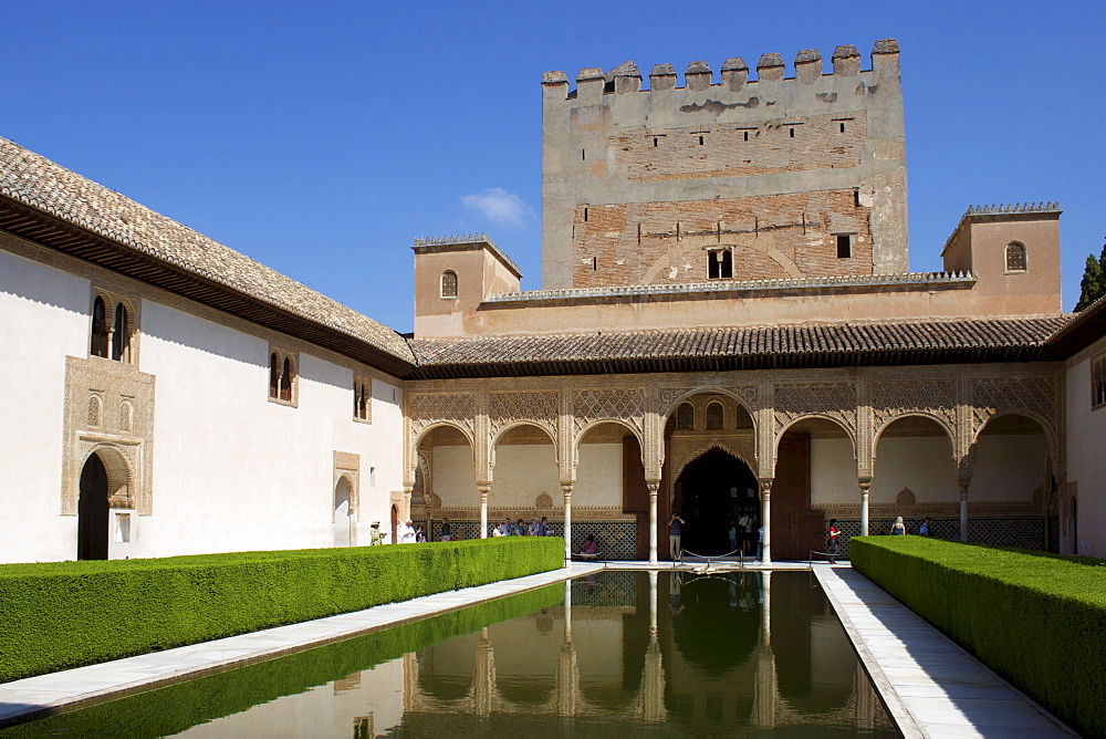 Patio de los Arrayanes and Comares Tower, Alhambra Palace, UNESCO World Heritage Site, Granada, Andalucia, Spain, Europe