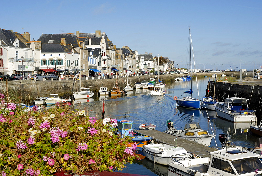 Yachting and fishing port, Le Croisic, Brittany, France, Europe