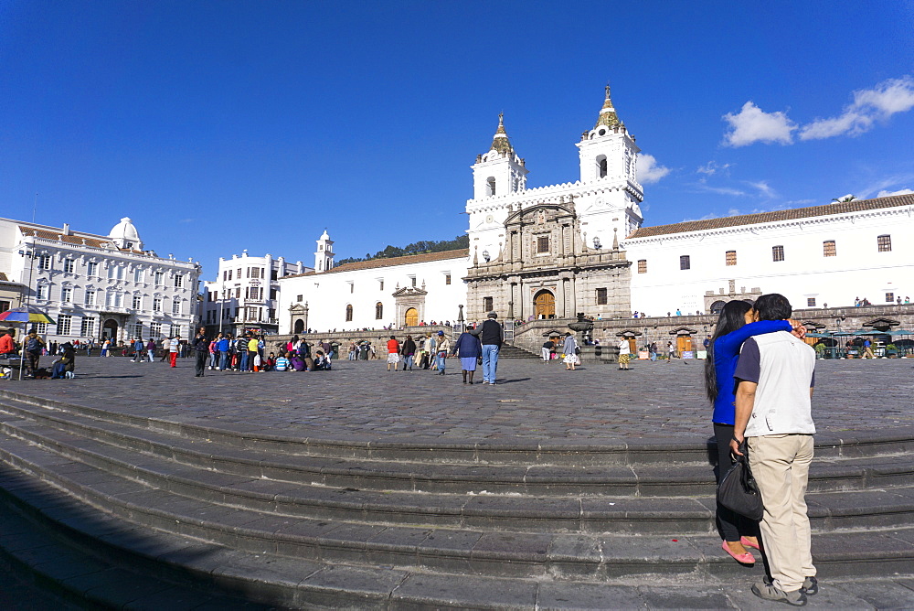 Plaza San Francisco, Quito, UNESCO World Heritage Site, Ecuador, South America