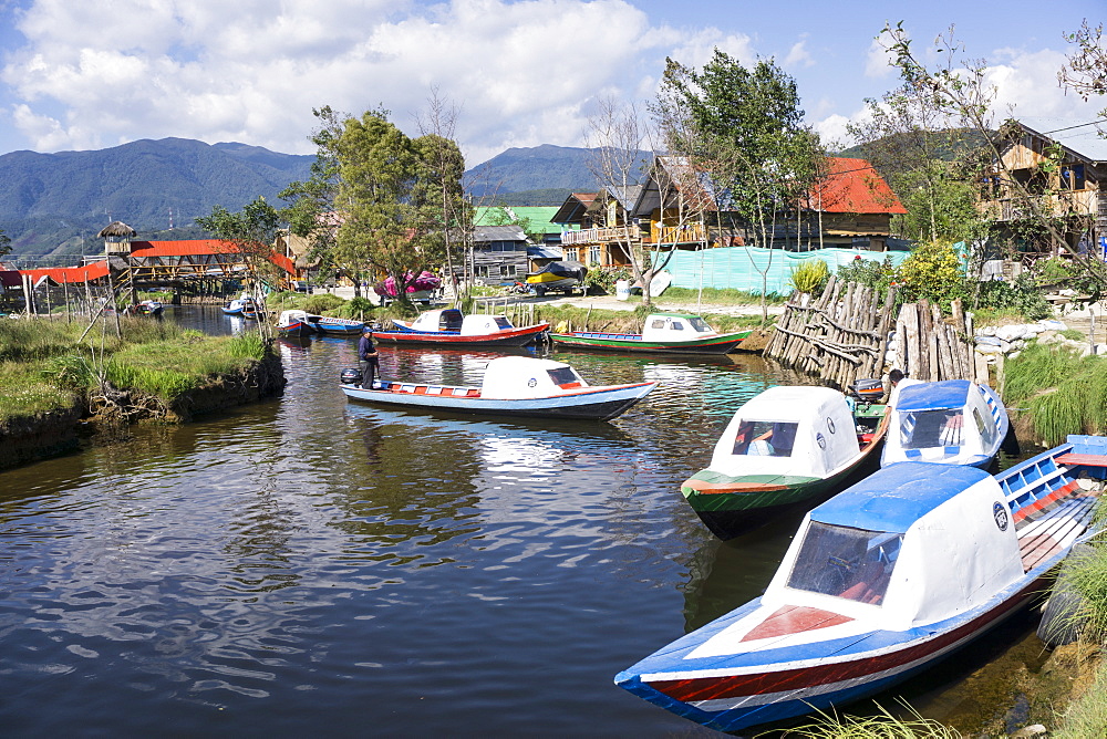 Laguna de Cocha, Colombia, South America