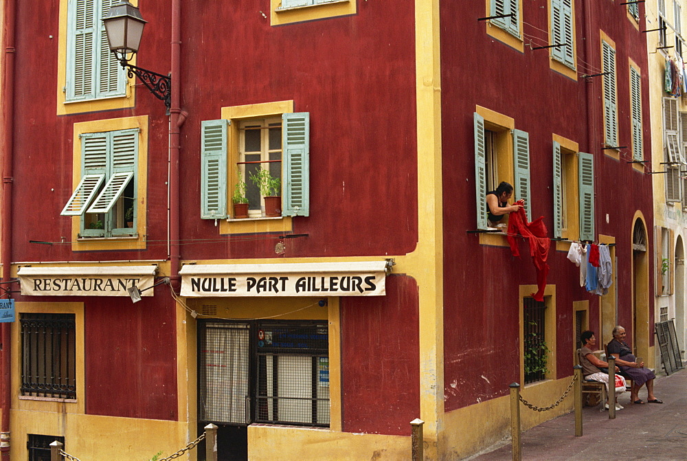 Typical architectural of the old town, Nice, Alpes Maritimes, Provence, France, Europe