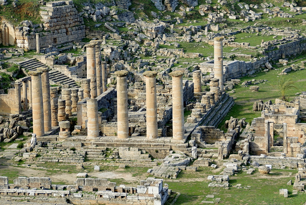 Overview of theatre, Cyrene, UNESCO World Heritage Site, Libya, North Africa, Africa