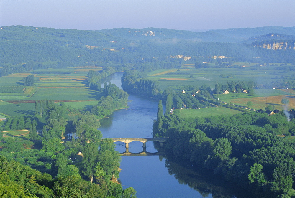 River Dordogne from Domme, Dordogne, Aquitaine, France, Europe