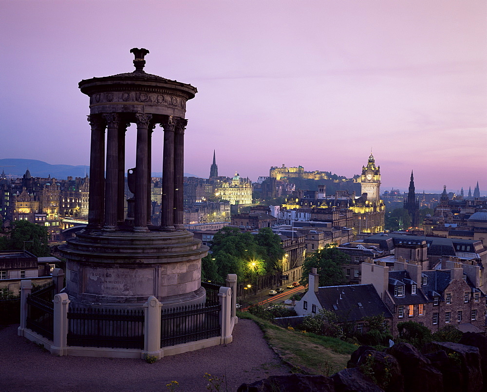 Stewart monument and Princes Street, Edinburgh, Lothian, Scotland, United Kingdom, Europe