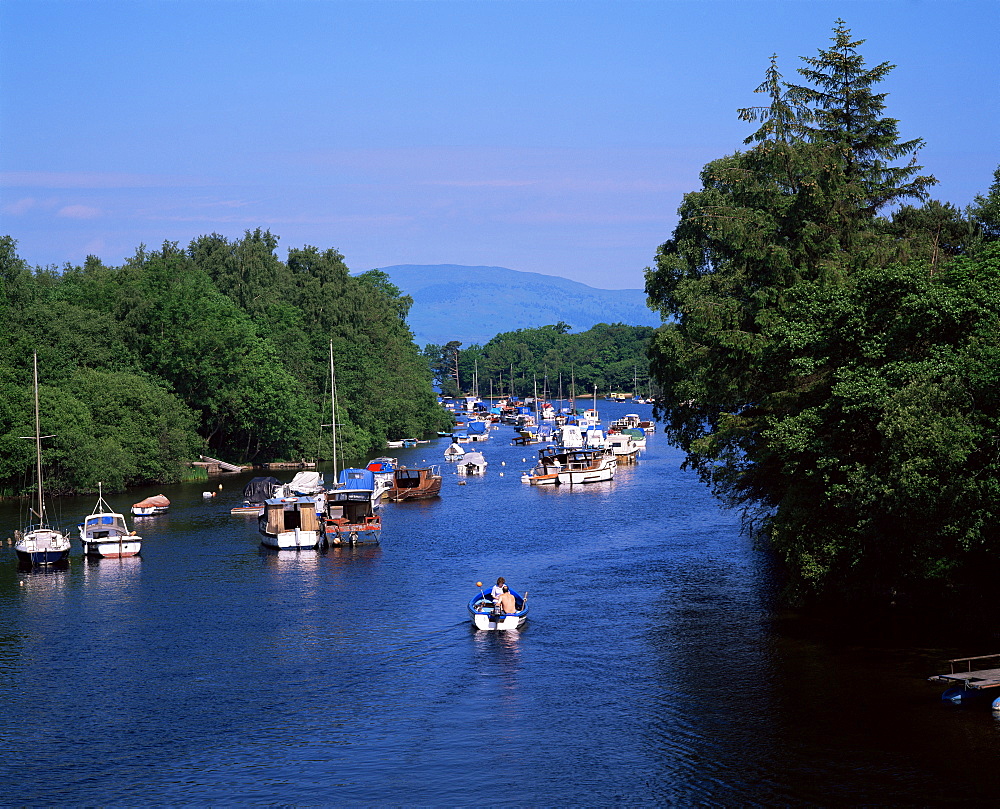 River Leven at Balloch, leading into Loch Lomond, Strathclyde, Scotland, United Kingdom, Europe