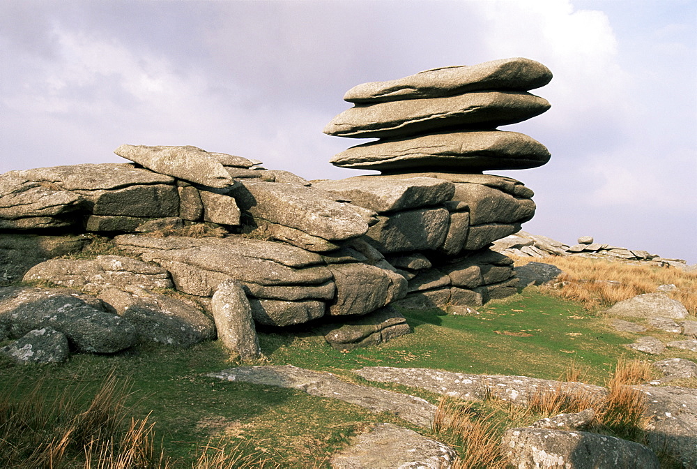 Rough Tor Rocks, Bodmin Moor, near Camelford, Cornwall, England, United Kingdom, Europe