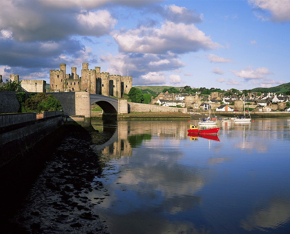 Conwy Castle, UNESCO World Heritage Site, Gwynedd, Wales, United Kingdom, Europe