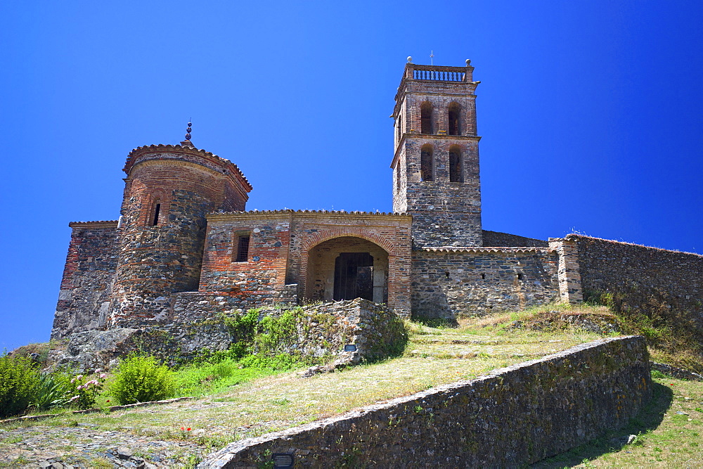 The Mezquita (mosque), Almonastar la Real, Huelva Province, Sierra Morena, Andalucia, Spain, Europe