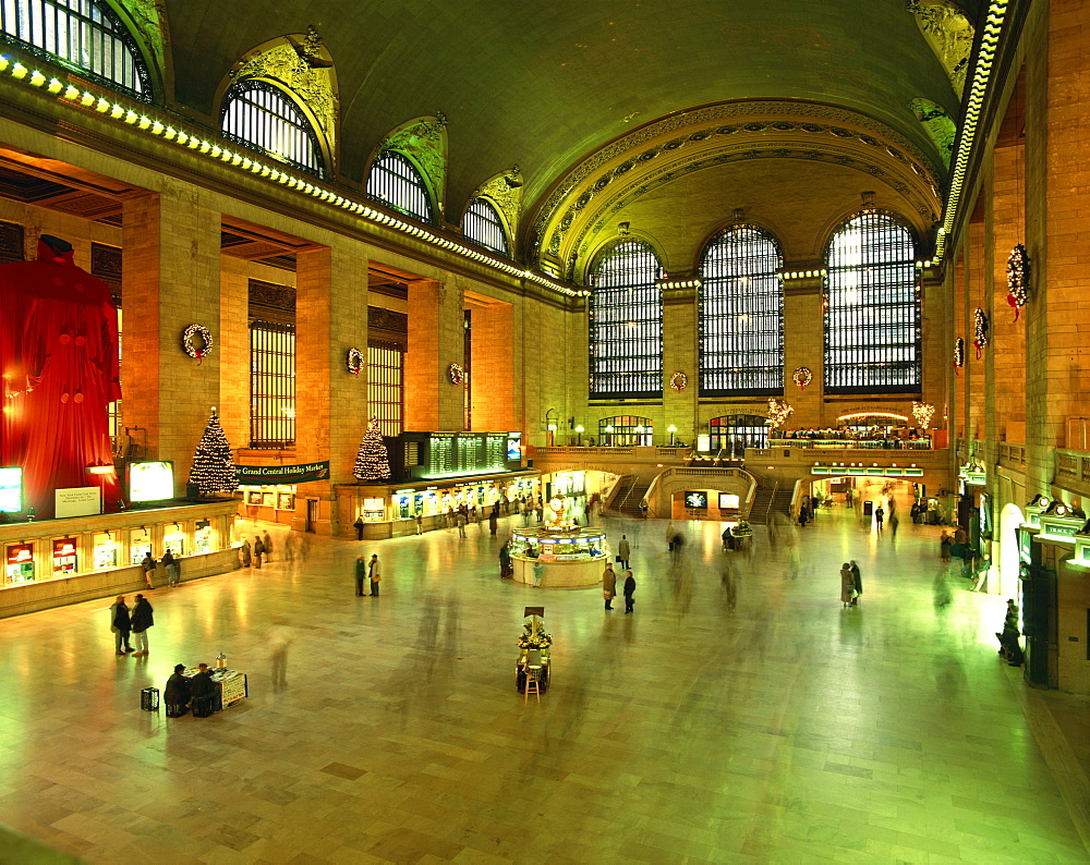 Interior of Grand Central Station in New York, United States of America, North America