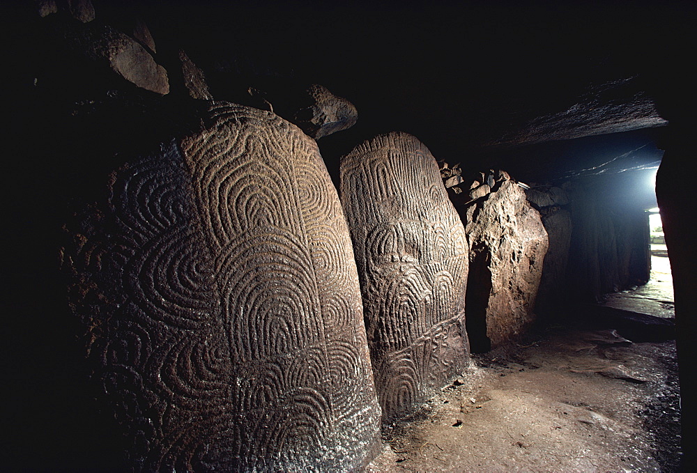 Passage Grave Gavrinis, Carnac, Bretagne, France, Europe