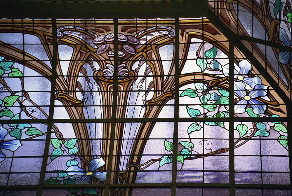 Stained glass roof by Jacques Gruber, Credit Lyonnaise Bank, Nancy, Lorraine, France, Europe