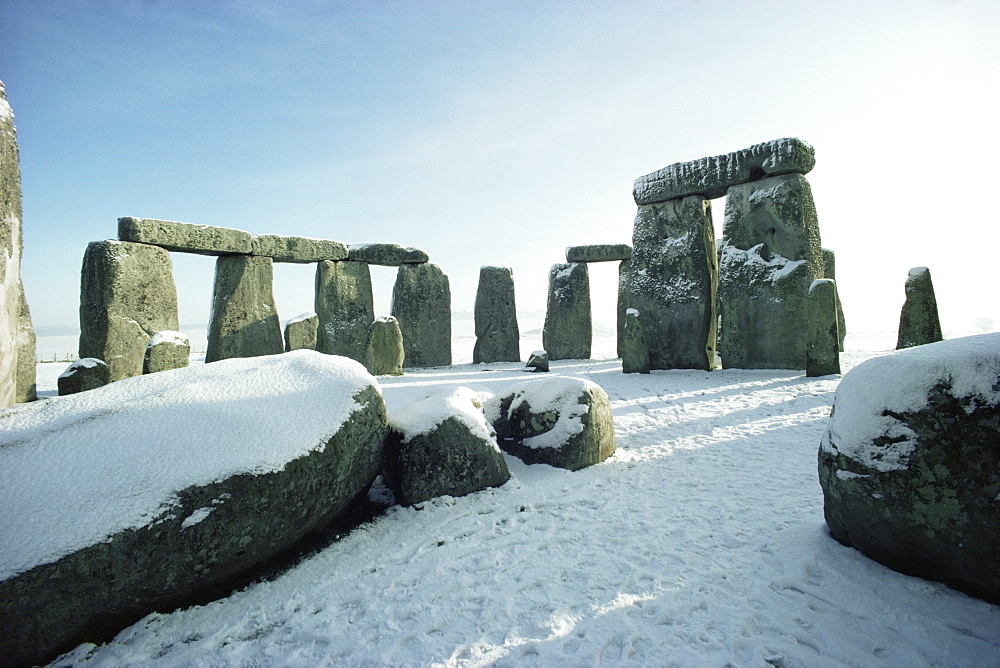 Stonehenge, UNESCO World Heritage Site, in winter, Wiltshire, England, United Kingdom, Europe