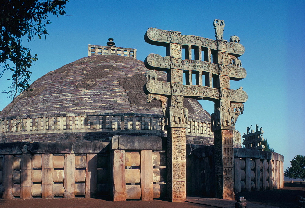 The East gateway, Great Stupa, Sanchi, UNESCO World Heritage Site, Bhopal, India, Asia