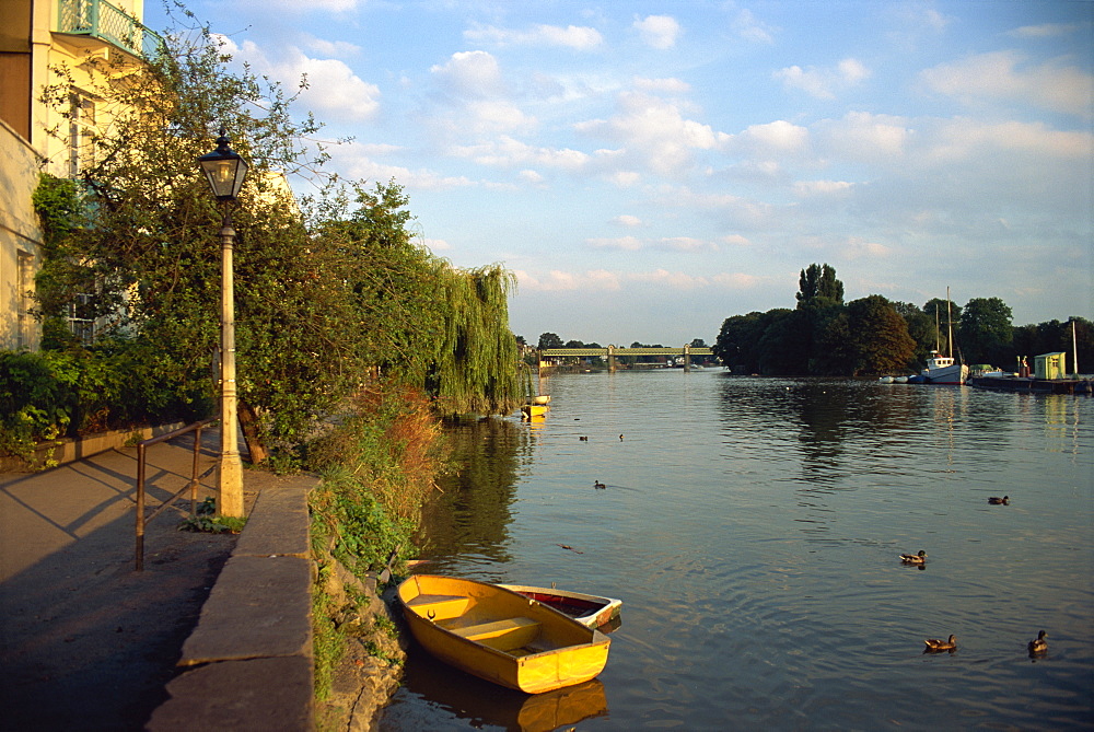 Moored boat on the Thames at dusk, Strand-on-the-Green, London, England, United Kingdom, Europe