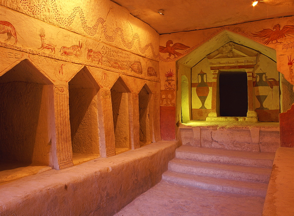 Interior with arches and painted walls of the Sidonian burial cave dating from the 3rd to the 2nd centuries BC, Apollophanaes, at Beit Guvrin, Israel, Middle East