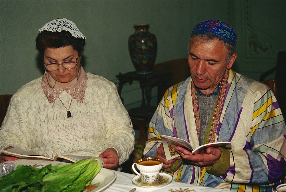 Passover celebrations in Bukharan Jewish family, Bukhara, Uzbekistan, Central Asia, Asia