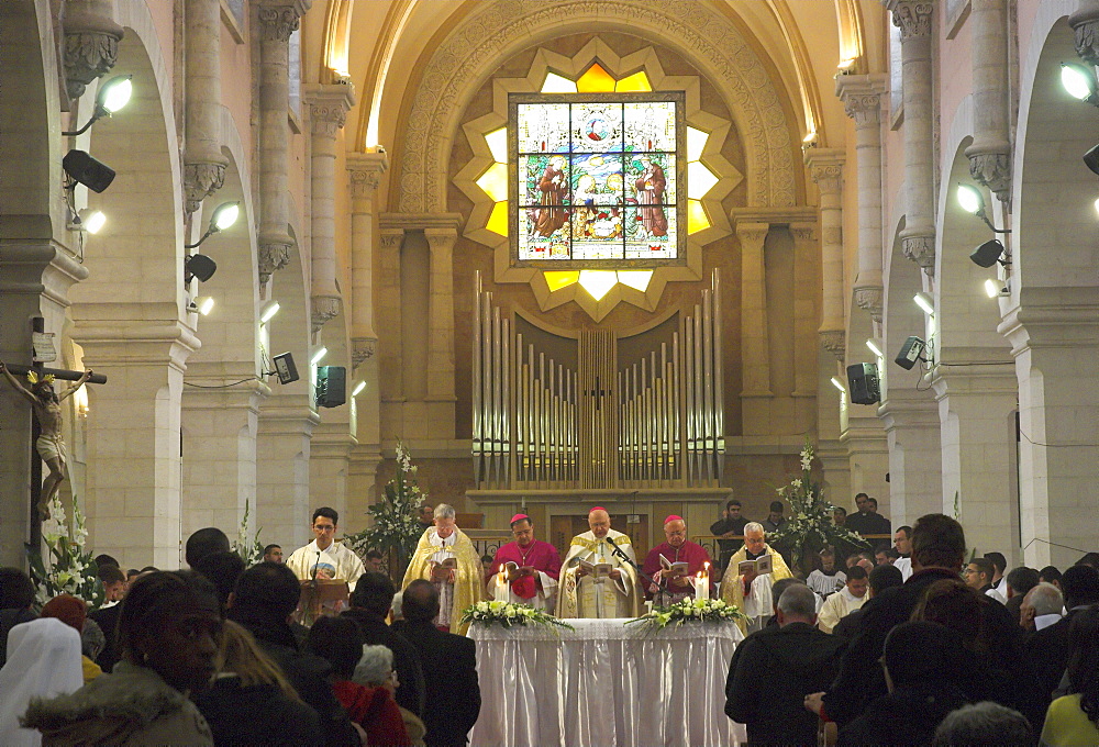 Latin Patriarch, Michel Sabah, celebrating the Pontifical Vespers on Christmas Eve 2005, St. Catherine church, Basilica of the Nativity, Bethlehem, Israel, Middle East