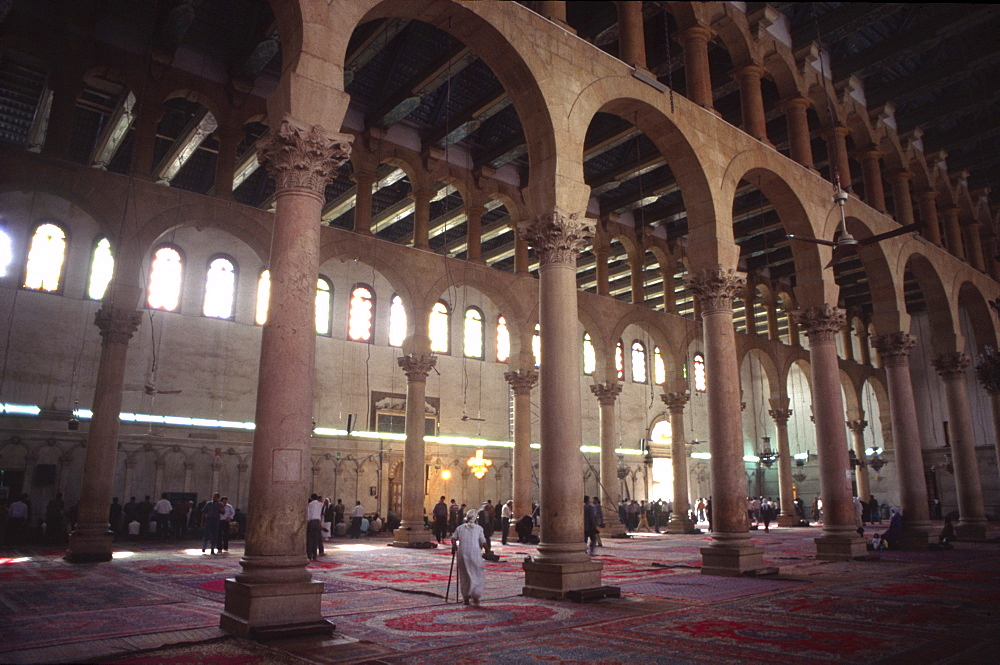 Interior, Omayad mosque, Damascus, Syria, Middle East