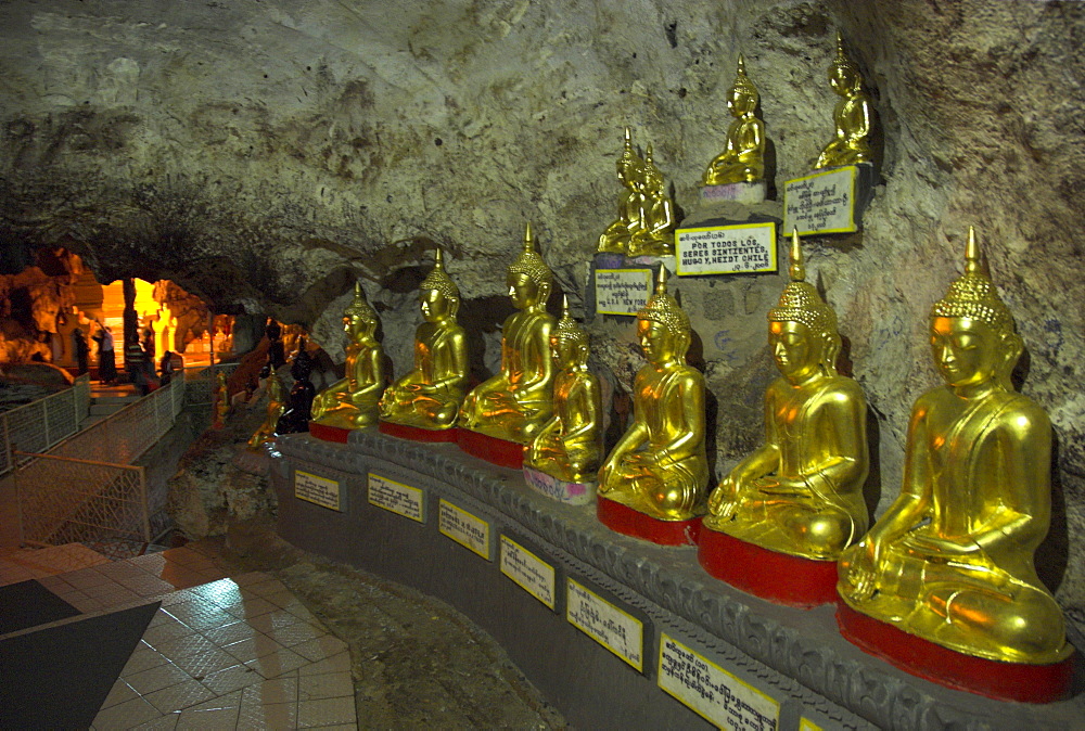 Small Buddha figures in cave, Pindaya Natural Cave Museum, Pindaya, Shan State, Myanmar (Burma), Asia