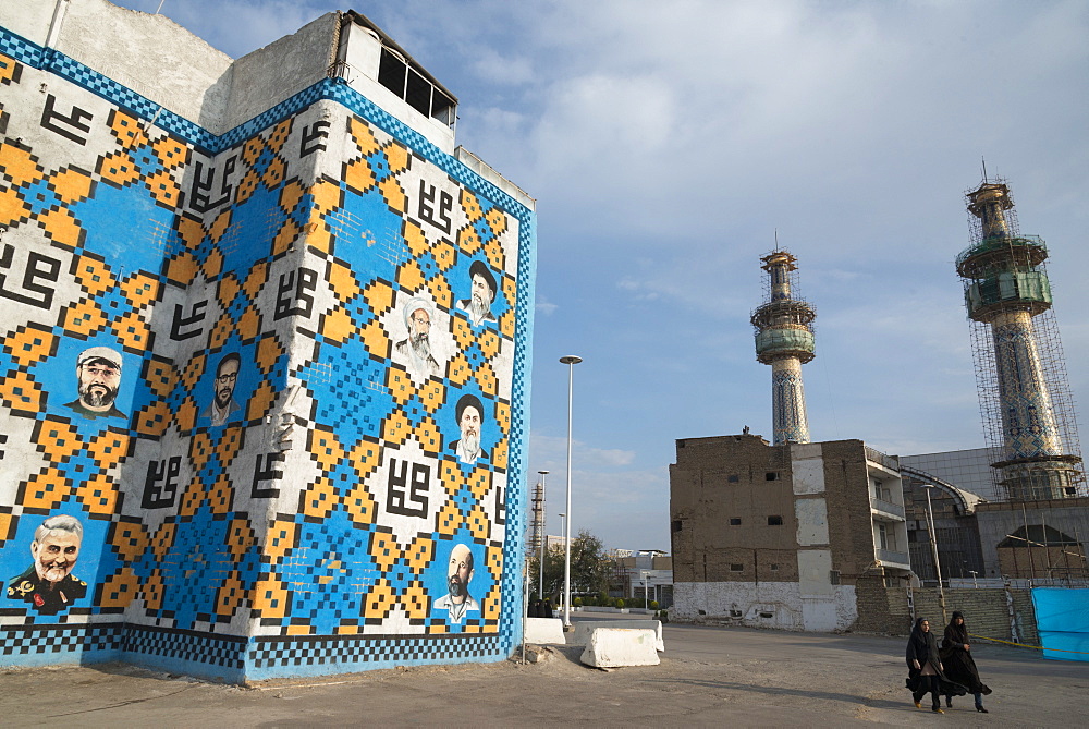 Around the Shrine complex, Haram e Razavi, Mashhad, Iran, Western Asia