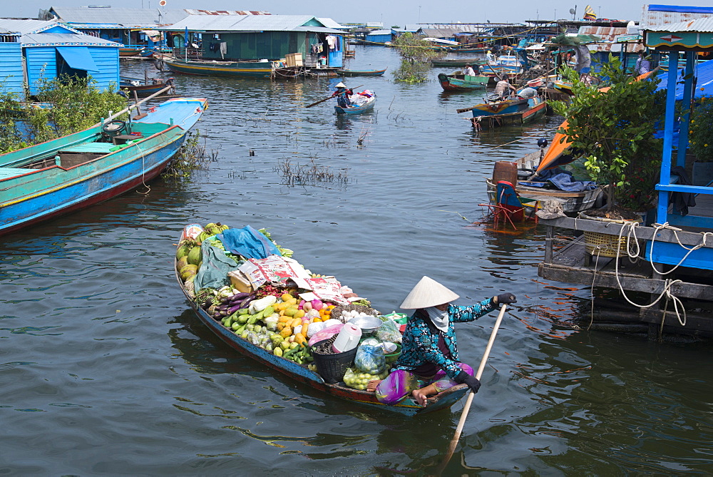 Kompong Luong floating village, Tonle Sap lake, Cambodia, Indochina, Southeast Asia, Asia