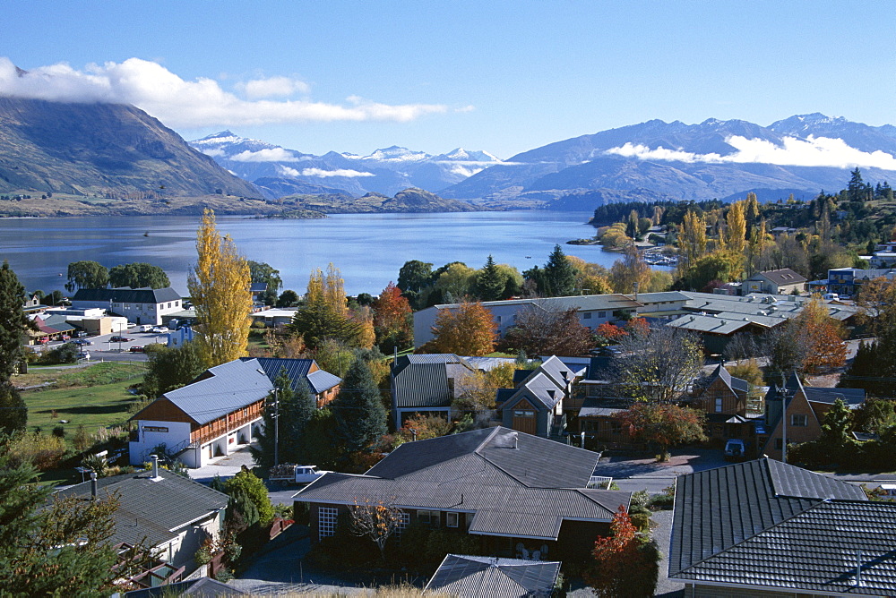 View over town to lake, Lake Wanaka, Otago, South Island, New Zealand, Pacific