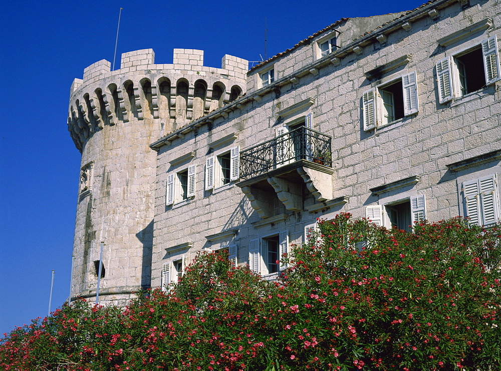 Medieval fortress showing Venetian influence in the building, at Korcula, Croatia, Europe