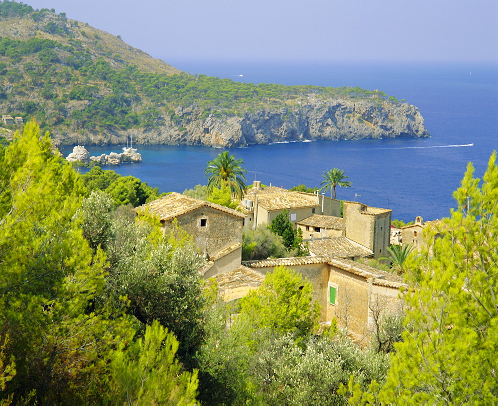 Lluch Alcari, where Picasso once lived, on the northwest coast of the island, Majorca (Mallorca), Balearic Islands, Spain, Europe