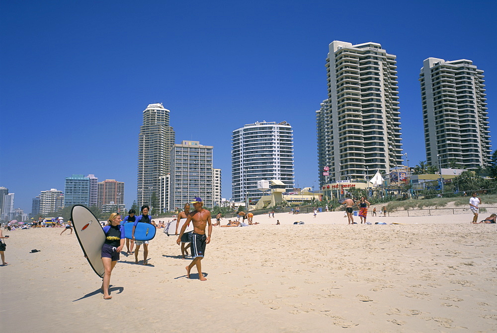 Beach, central shopping mall and restaurants, Surfers Paradise, Gold Coast, Queensland, Australia, Pacific