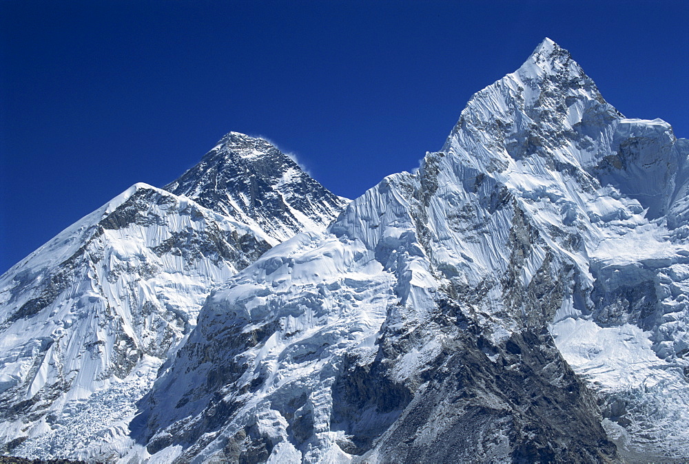 Snow-capped peak of Mount Everest, seen from Kala Pattar, Himalaya mountains, Nepal, Asia