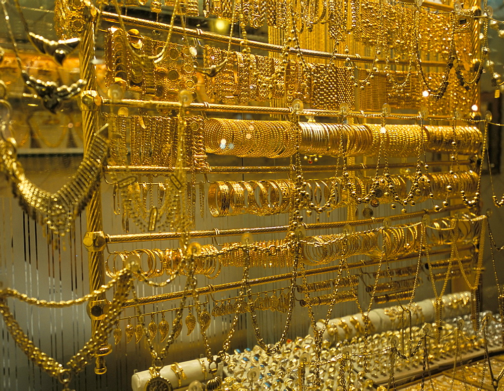 Gold jewellery for sale in Souq, Damascus, Syria, Middle East