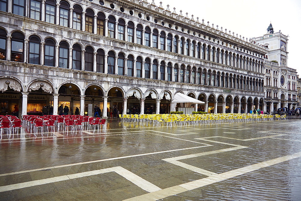 St. Mark's Square, Venice, UNESCO World Heritage Site, Veneto, Italy, Europe