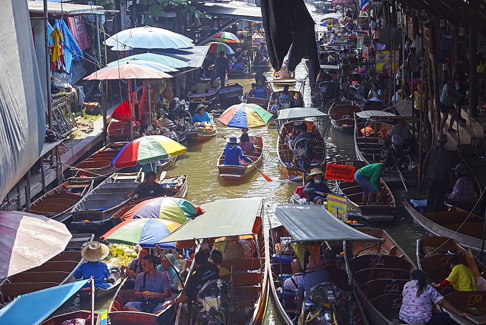 Dumnoen Saduak Floating Market, Bangkok, Thailand, Southeast Asia, Asia