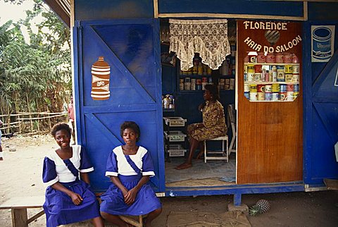 Hairdresser, eastern region, Ghana, West Africa, Africa