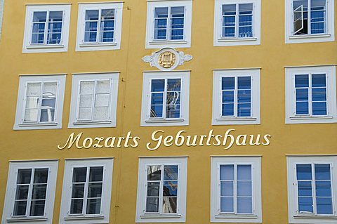 Mozart's Birthplace, now a museum, in Getreidegasse, Salzburg, Austria, Europe