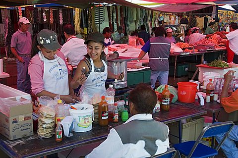 Tuesday Market, San Miguel de Allende (San Miguel), Guanajuato State, Mexico, North America